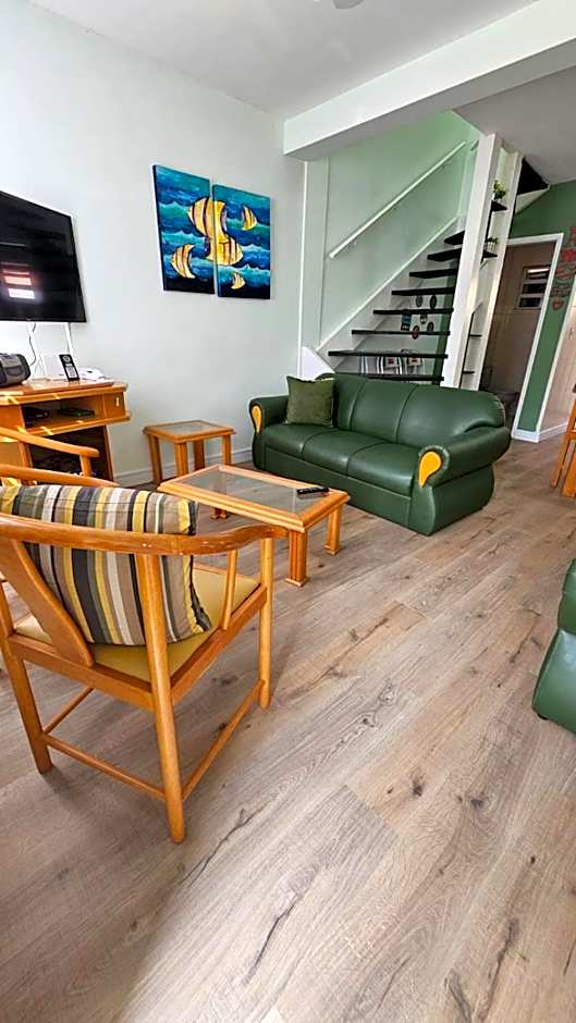 Casinha de Boneca em Juquey