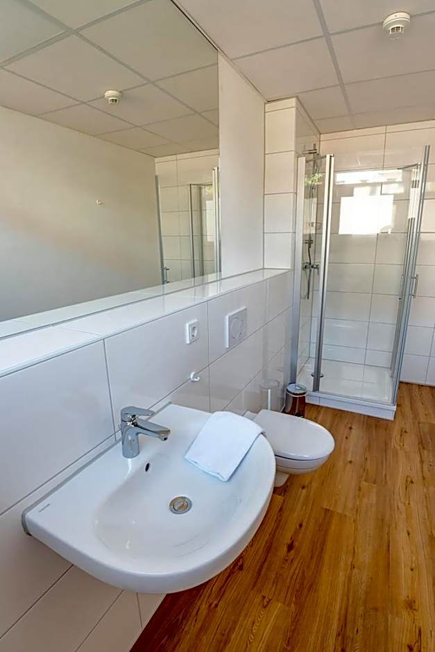 Sonnenschein Hotel & Apartments