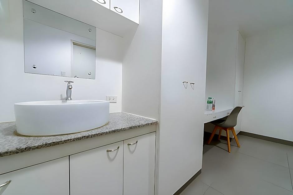 RedDoorz Plus @ Roxas Street Davao