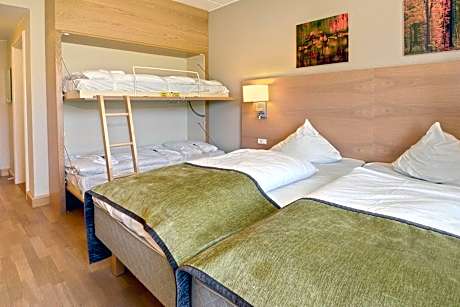 Standard Twin Room Plus