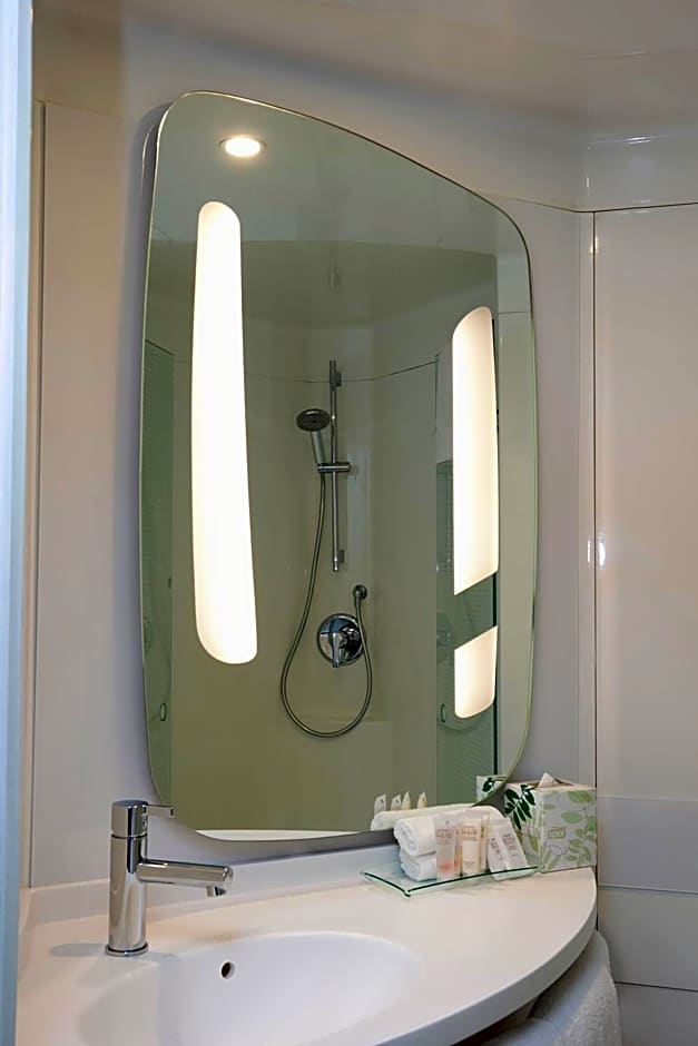 Ibis Sydney Airport Hotel