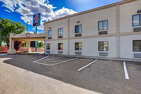 Motel 6-Espanola, NM