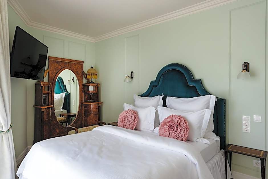 Ateneea Luxury Rooms