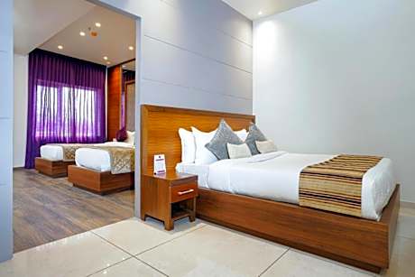 Nexstay River Mouth International