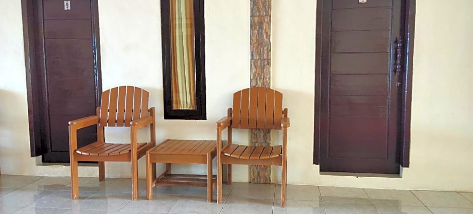 penginapan karanglaut santolo