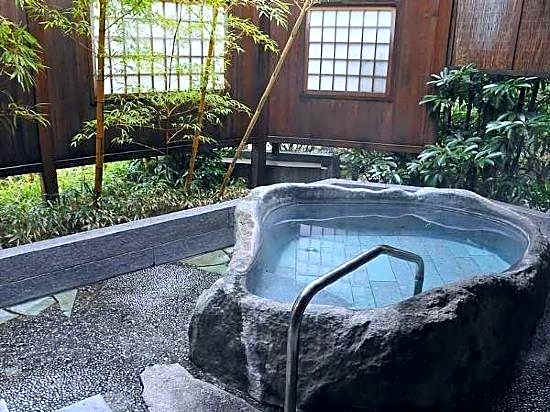 Awara Onsen Tsuruya
