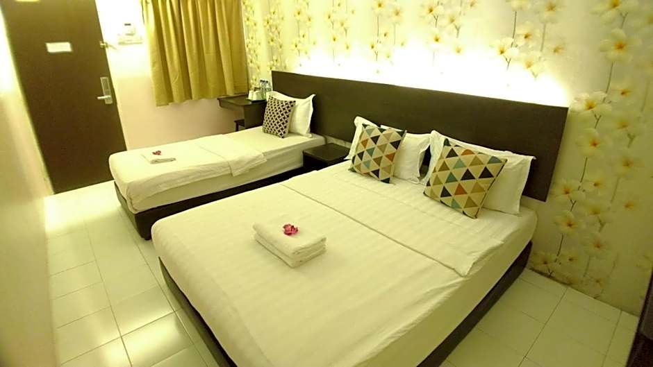 Apple 1 Hotel Gurney