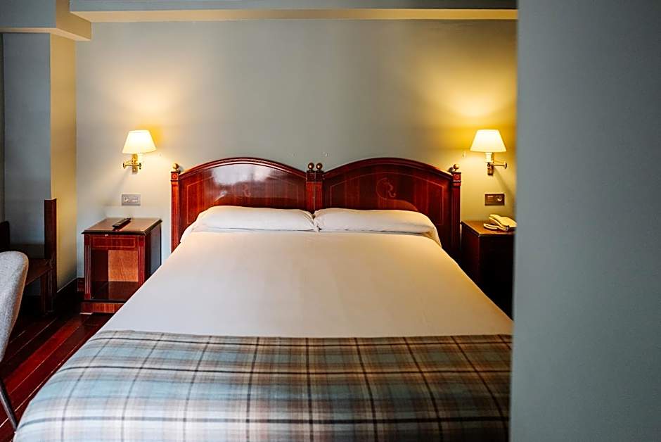 Rice Reyes Católicos