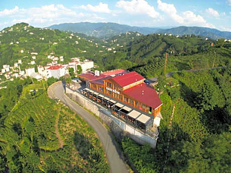 Sarı Köşk Hotel