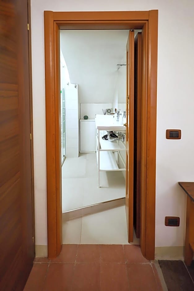 Cataneasy Rooms