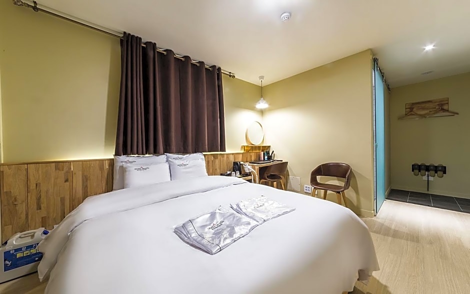 Pyeongtaek Seville Hotel