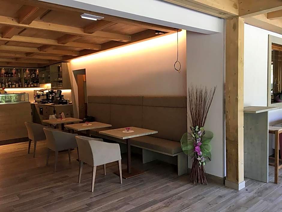 Albergo Ristorante Cacciatori