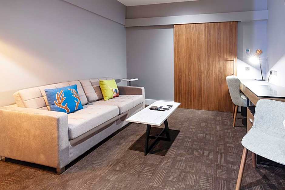 Sandman Signature Aberdeen Hotel & Spa