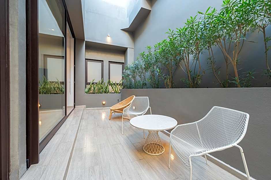 The Paraiso Residences at Marina Cabo