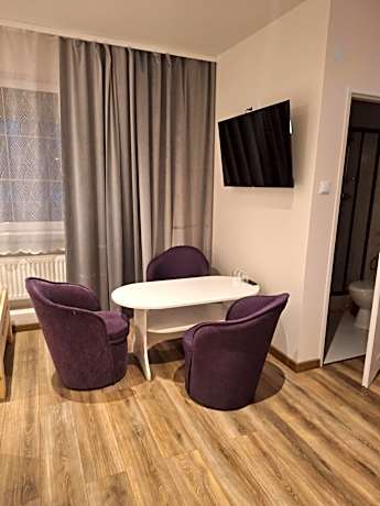 Comfort Triple Room with Shower