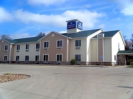 Cobblestone Inn & Suites - Bloomfield