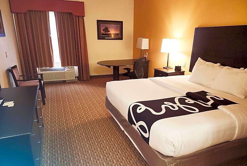 La Quinta Inn & Suites by Wyndham Stillwater -University Area