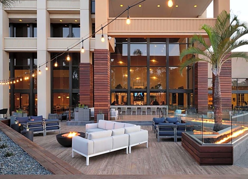 Hotel Fera Anaheim, a DoubleTree by Hilton