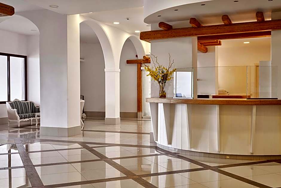 Epsilon Hotel Apartments