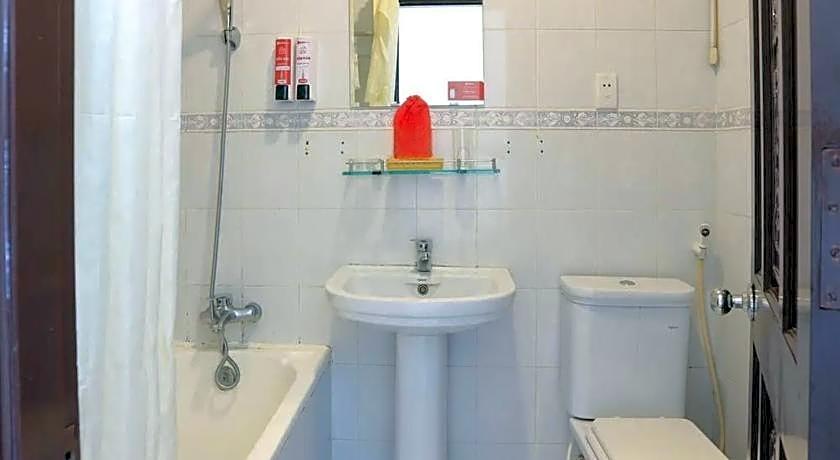 Tan Hoang Long Hotel Nguyen Van Cu