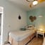 Beautiful 4 bedroom house with phenomenal golf and mountain views