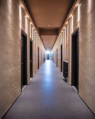 Superior Double or Twin Room with Shared Bathroom