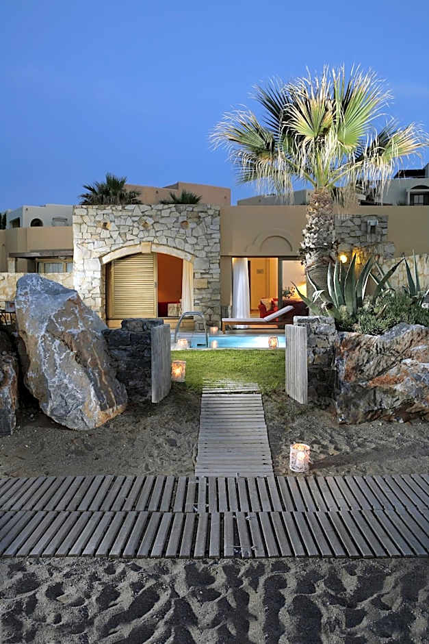 Aquila Rithymna Beach