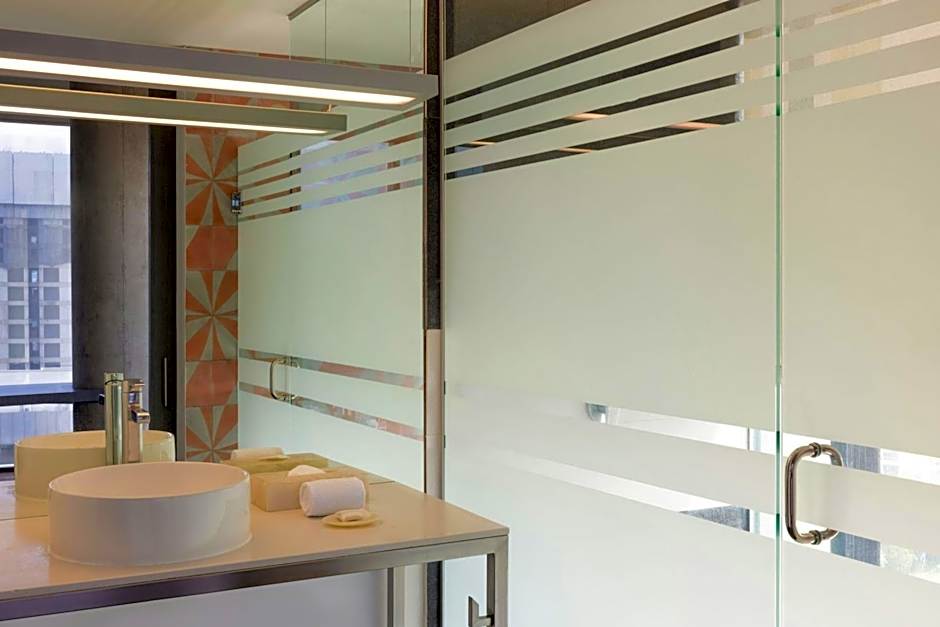 Hotel Guadalajara Country Club by HNF