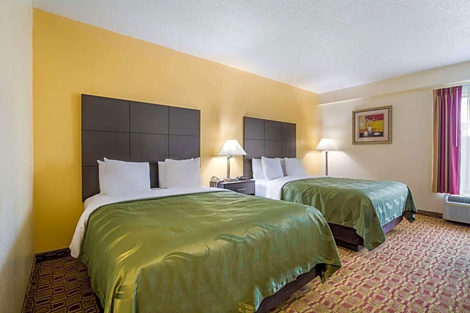 Quality Inn & Suites Sellersburg - Louisville Area
