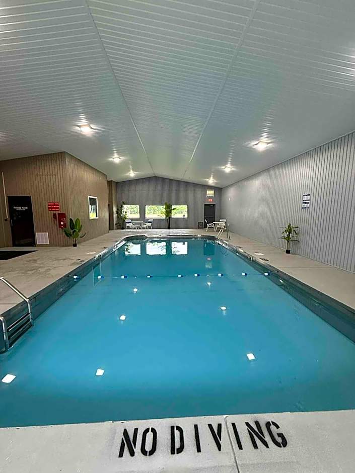 Super 8 by Wyndham Gallipolis Pt Pleasant Area