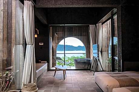 Double or Twin Room with Private External Bathroom