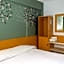 Circus Hostel