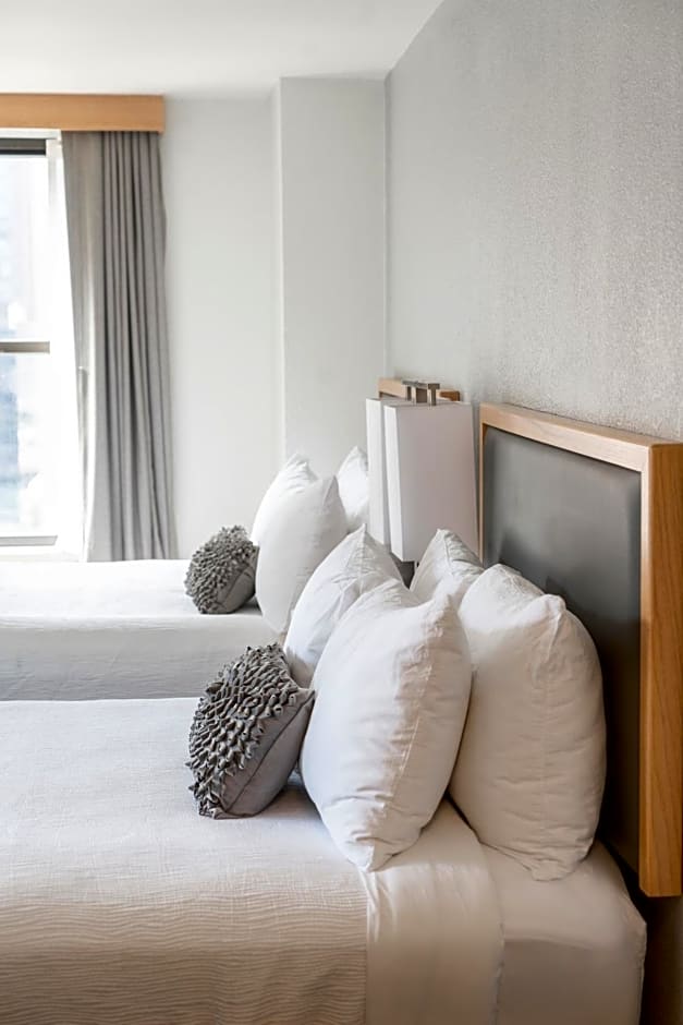 Hotel Saint Clair - Magnificent Mile