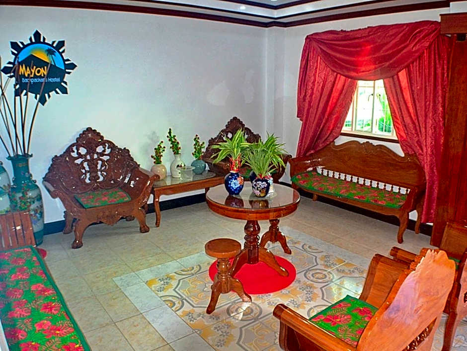 Mayon Backpackers Hostel