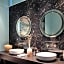 Velona's Jungle Luxury Suites