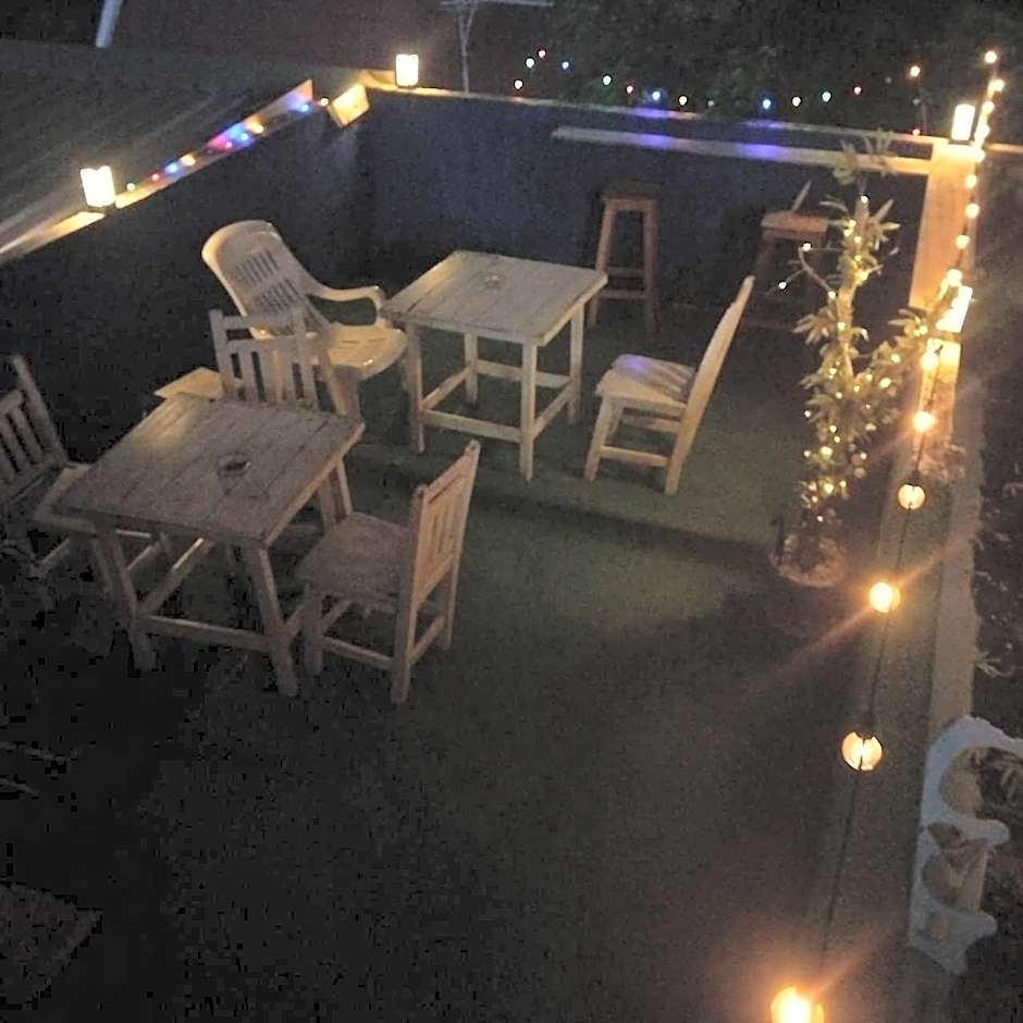 amazing khaosan hostel