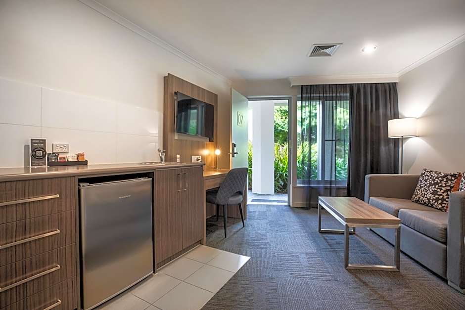 Nightelier Doncaster