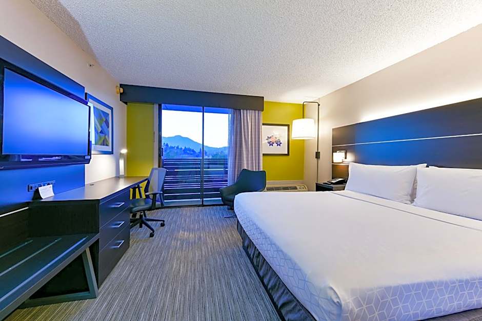 HOLIDAY INN EXPRESS MILL VALLEY SAN FRANCISCO AREA By IHG