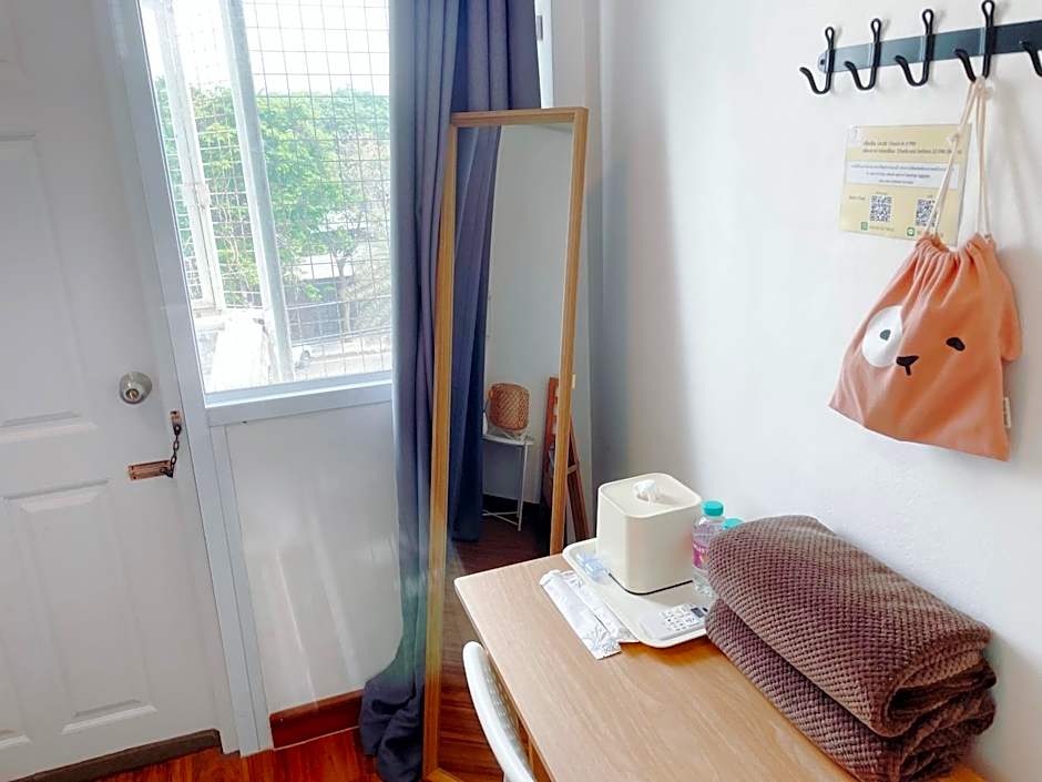 Room Story Hostel