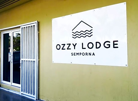 Ozzy Lodge Semporna