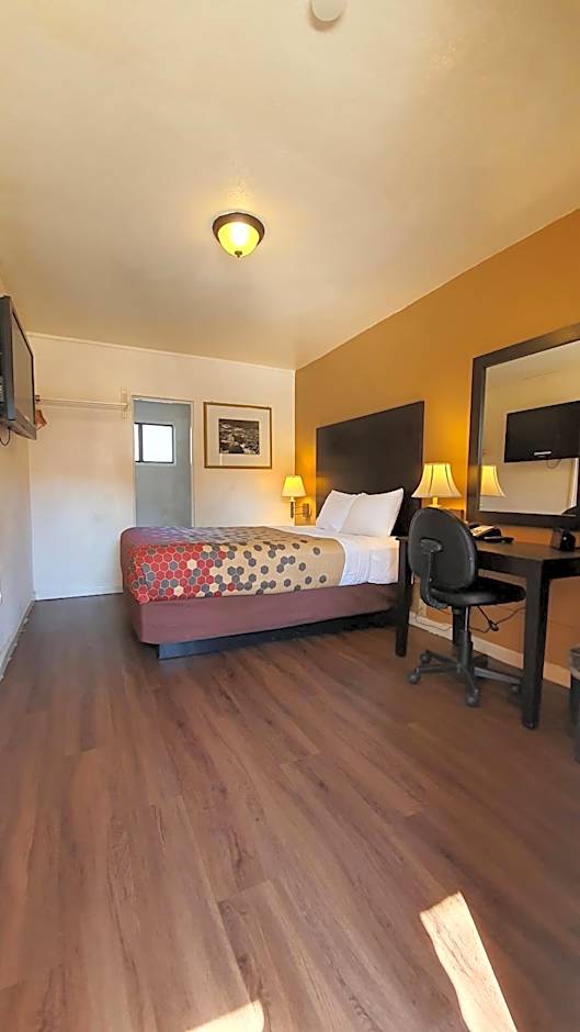 Rodeway Inn Flagstaff-Downtown