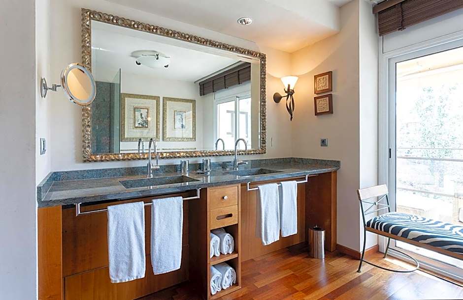 Suites del Mar Fenals