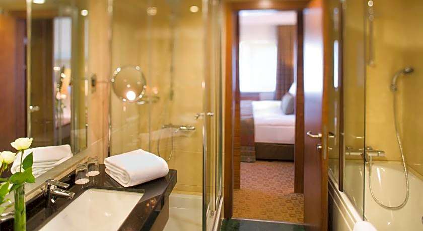 Movenpick Hotel Izmir