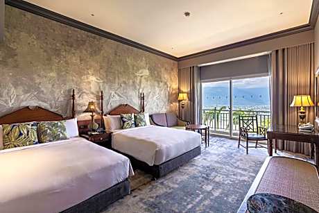 Guest Room with Mountain View