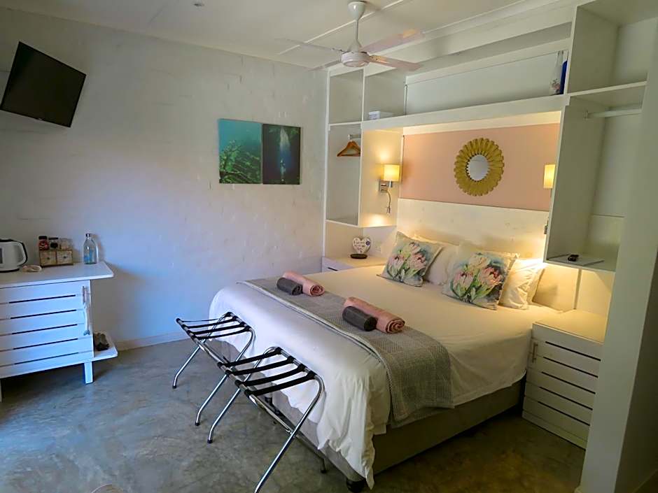 Bare Feet Retreat B&B