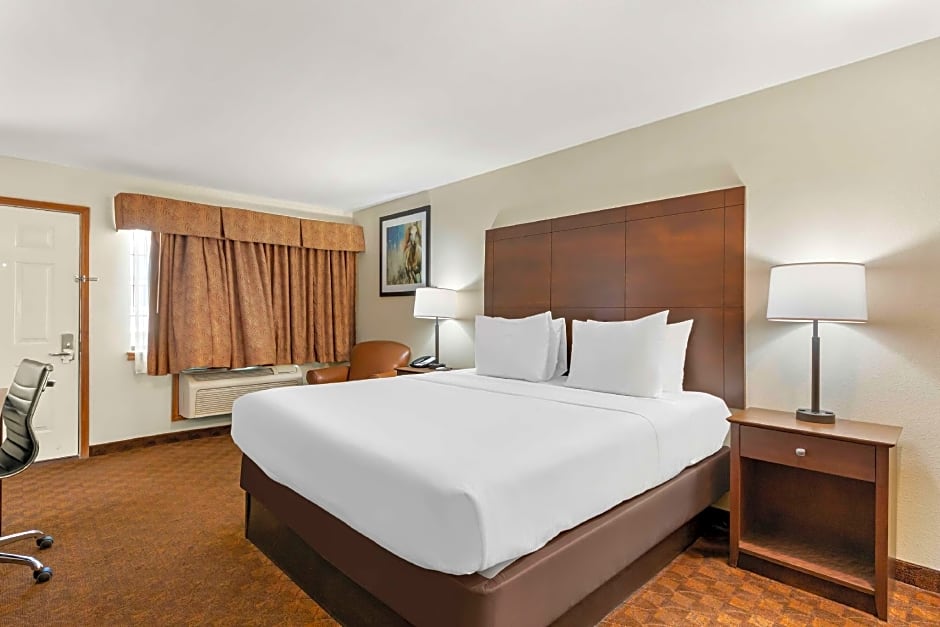 Best Western George West Executive Inn
