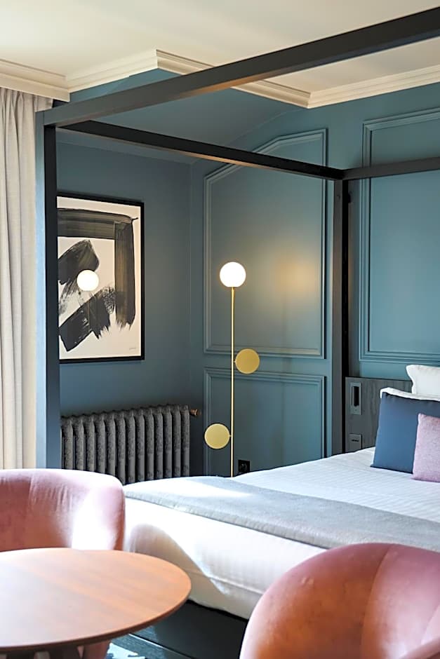 Chateau Hotel Grand Barrail