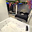 Room & Jacuzzi - Stade de France