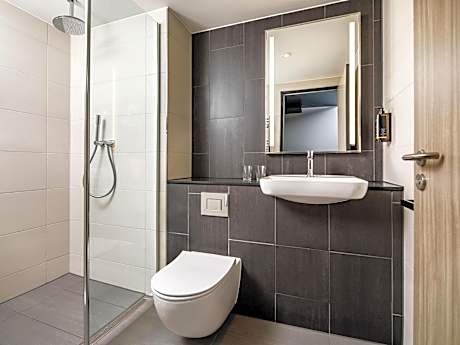 Superior Privilege Room with One Double Bed and Bay View