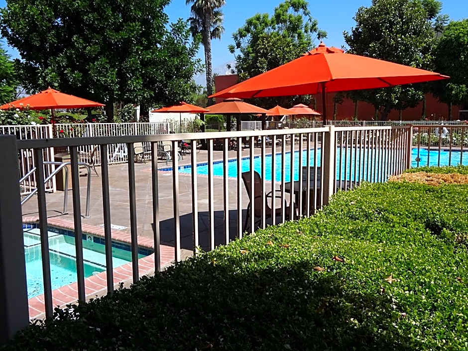 Ontario Airport Hotel & Conference Center